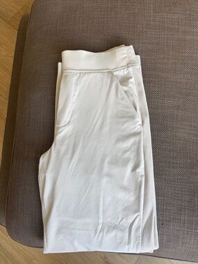 Athlete Cream Straight Leg with Side Rib Detail